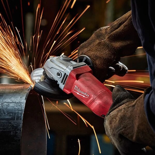 milwaukee small angle grinder-1